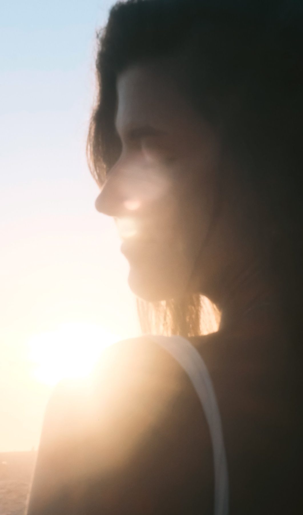 Joanne au coucher de soleil
