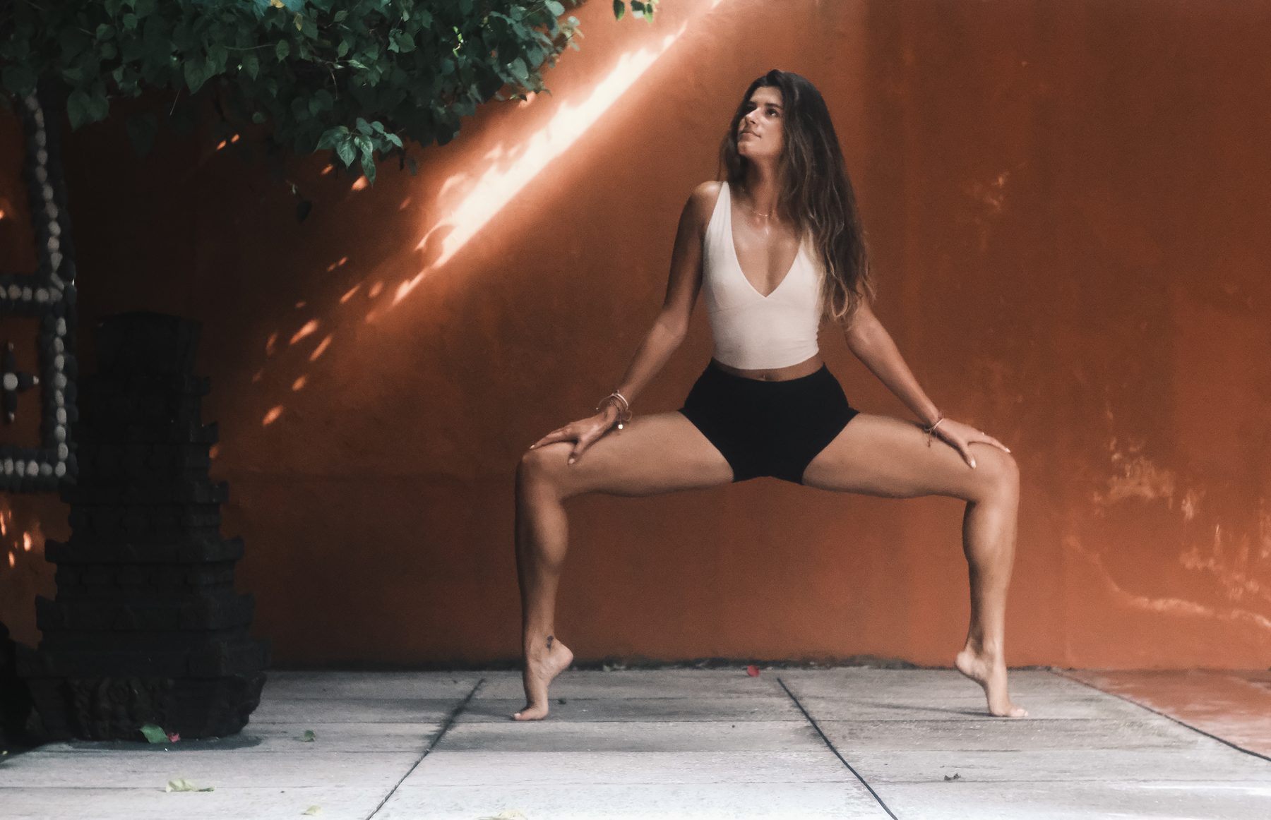 Posture de la déesse, rayon de soleil